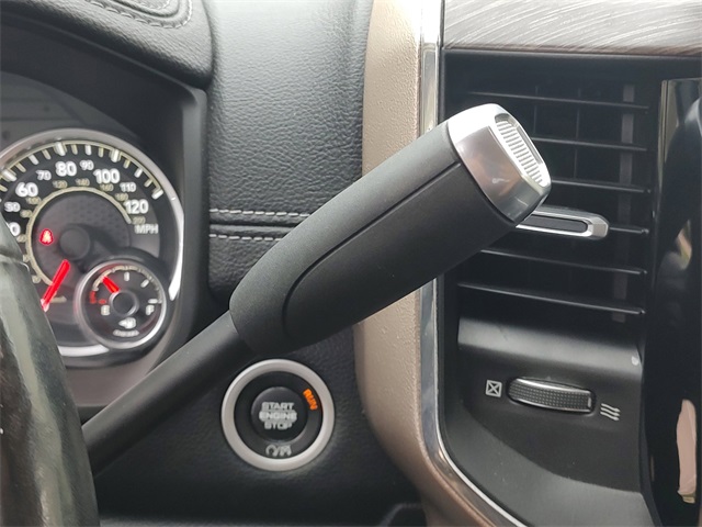 2019 Ram 2500 Laramie photo 12