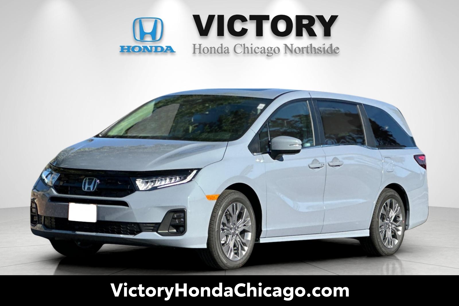 2026 Honda Odyssey Touring's photo