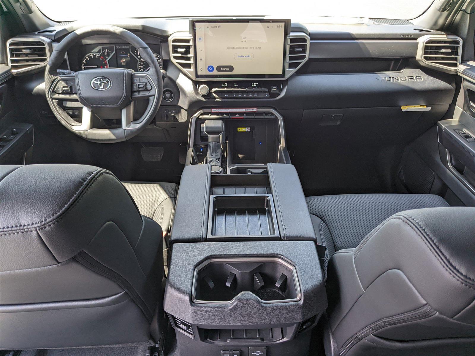 2025 Toyota Tundra SR5 CrewMax photo 7
