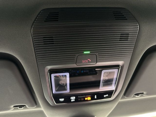 2025 Volkswagen ID. Buzz Pro S photo 28
