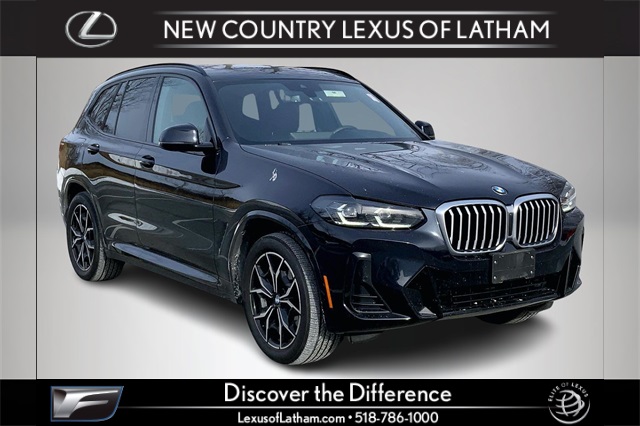 2022 BMW X3 30i's photo