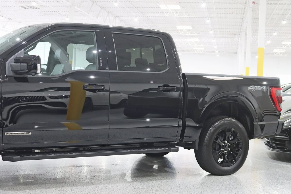2023 Ford F-150 Lariat photo 3
