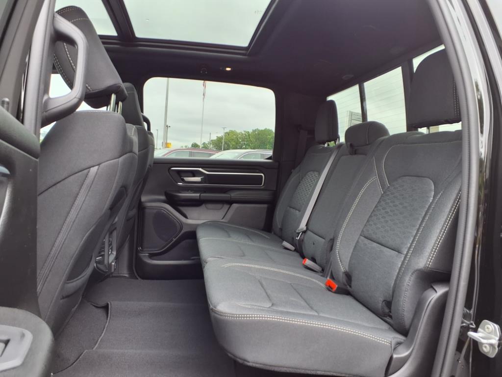 2025 Ram 1500 Big Horn Lone Star photo 16