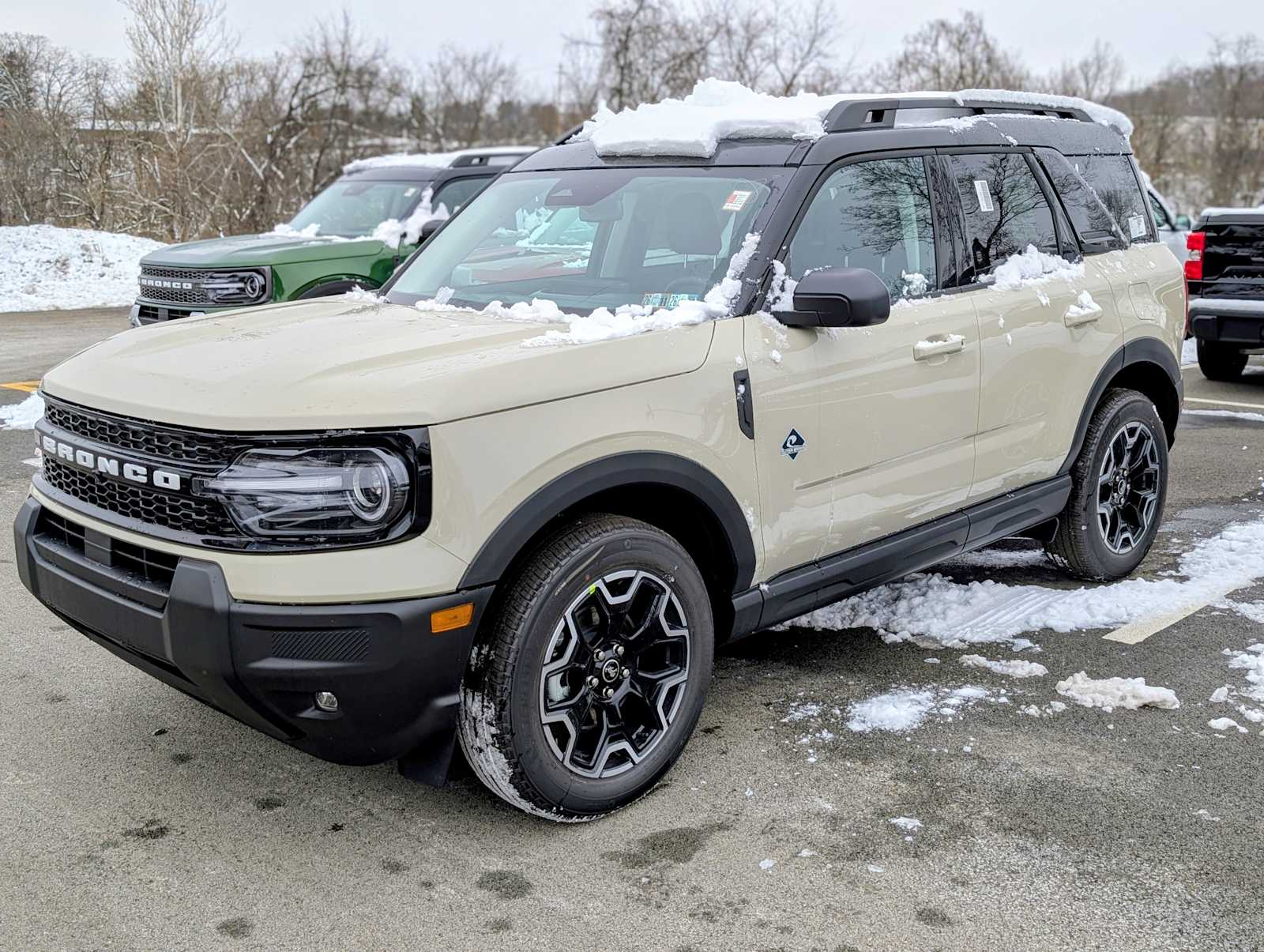 2025 Ford Bronco Sport Outer Banks's photo