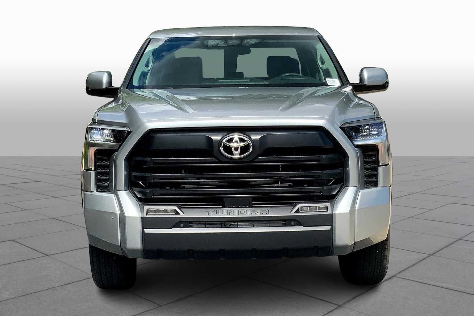 Tundra　英語版 Pre-Owned 2024 Toyota Tundra SR5 in Rock Hill #RX219536