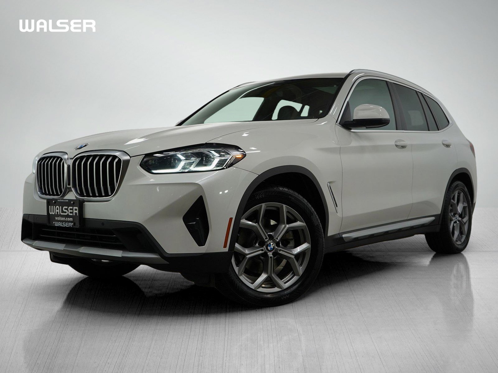 2023 BMW X3 30i's photo