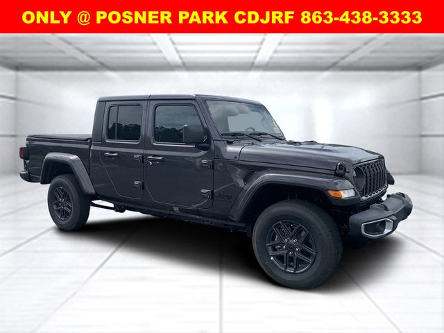 2024 Jeep Gladiator Sport S's photo