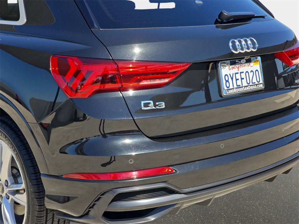 2022 Audi Q3 Premium Plus S line photo 29