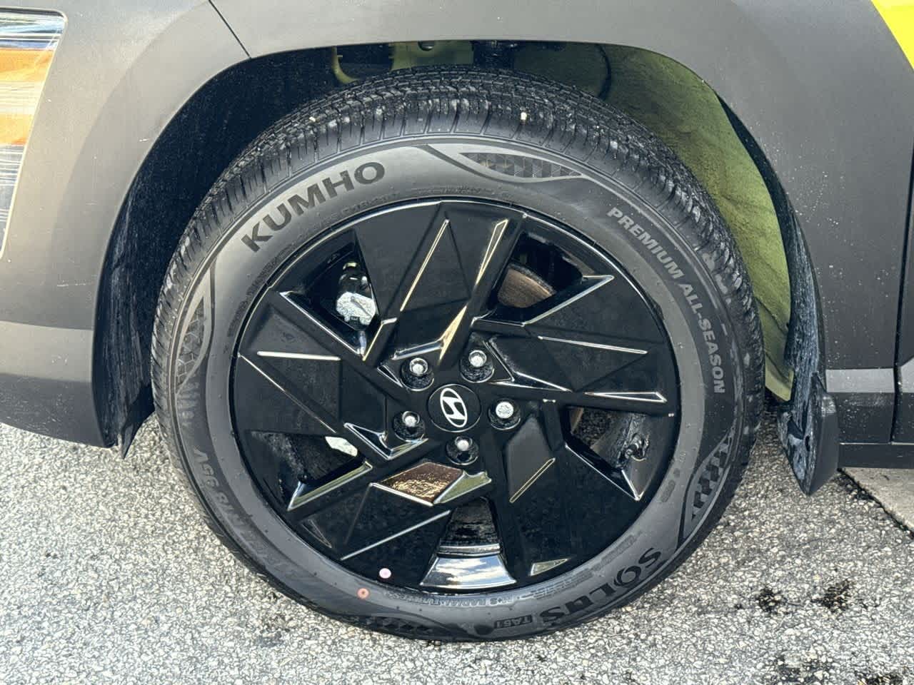 2026 Hyundai Kona SEL photo 10