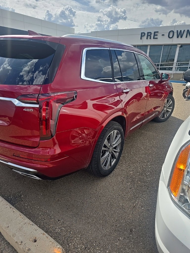 2020 Cadillac XT6 Premium Luxury photo 2