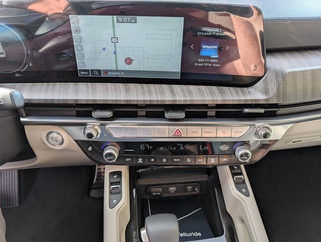 2025 Kia Telluride SX Prestige photo 21
