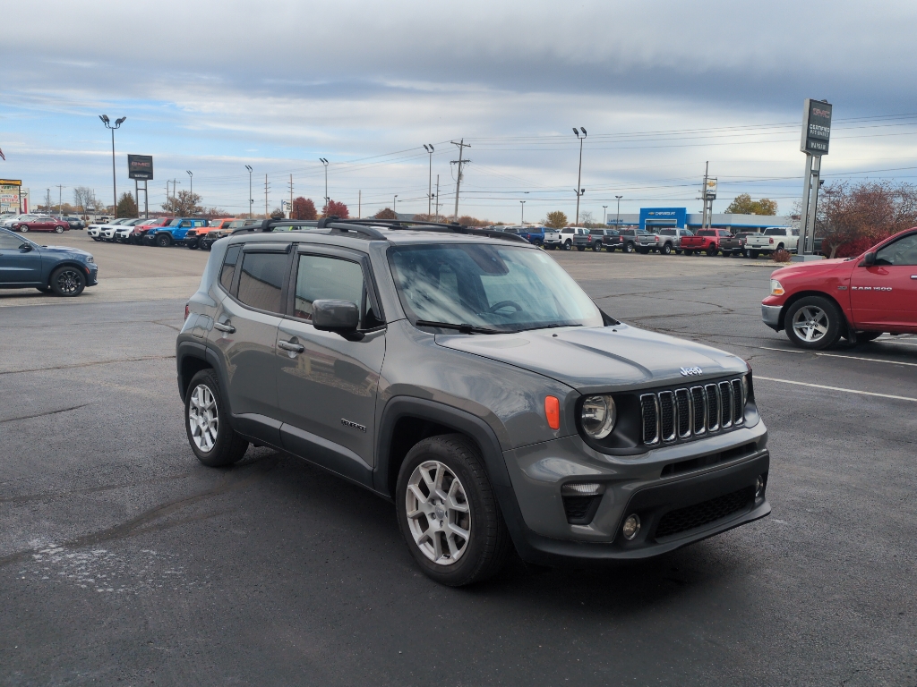 2019 Jeep Renegade Latitude photo 3