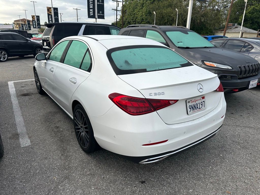 2024 Mercedes Benz C 300 photo 3