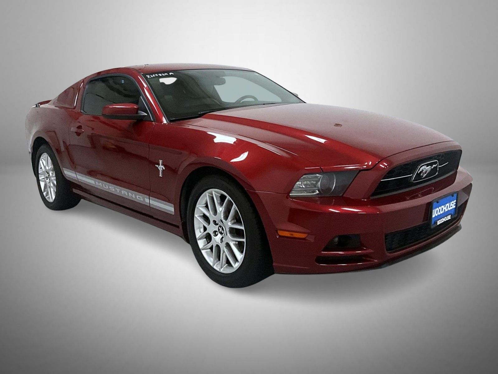 2014 Ford Mustang V6 Premium photo 3