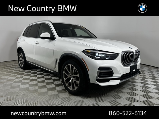 2022 BMW X5 40i's photo
