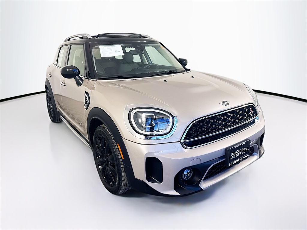2023 MINI Countryman S's photo