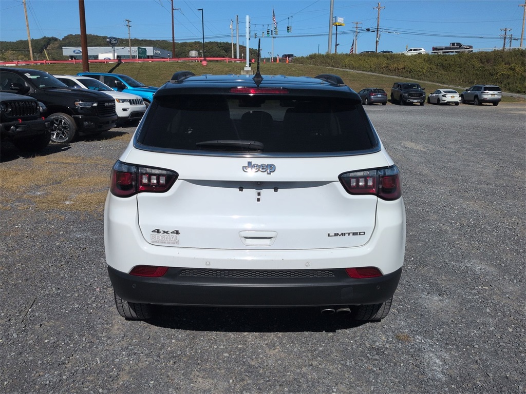 2022 Jeep Compass Limited photo 4