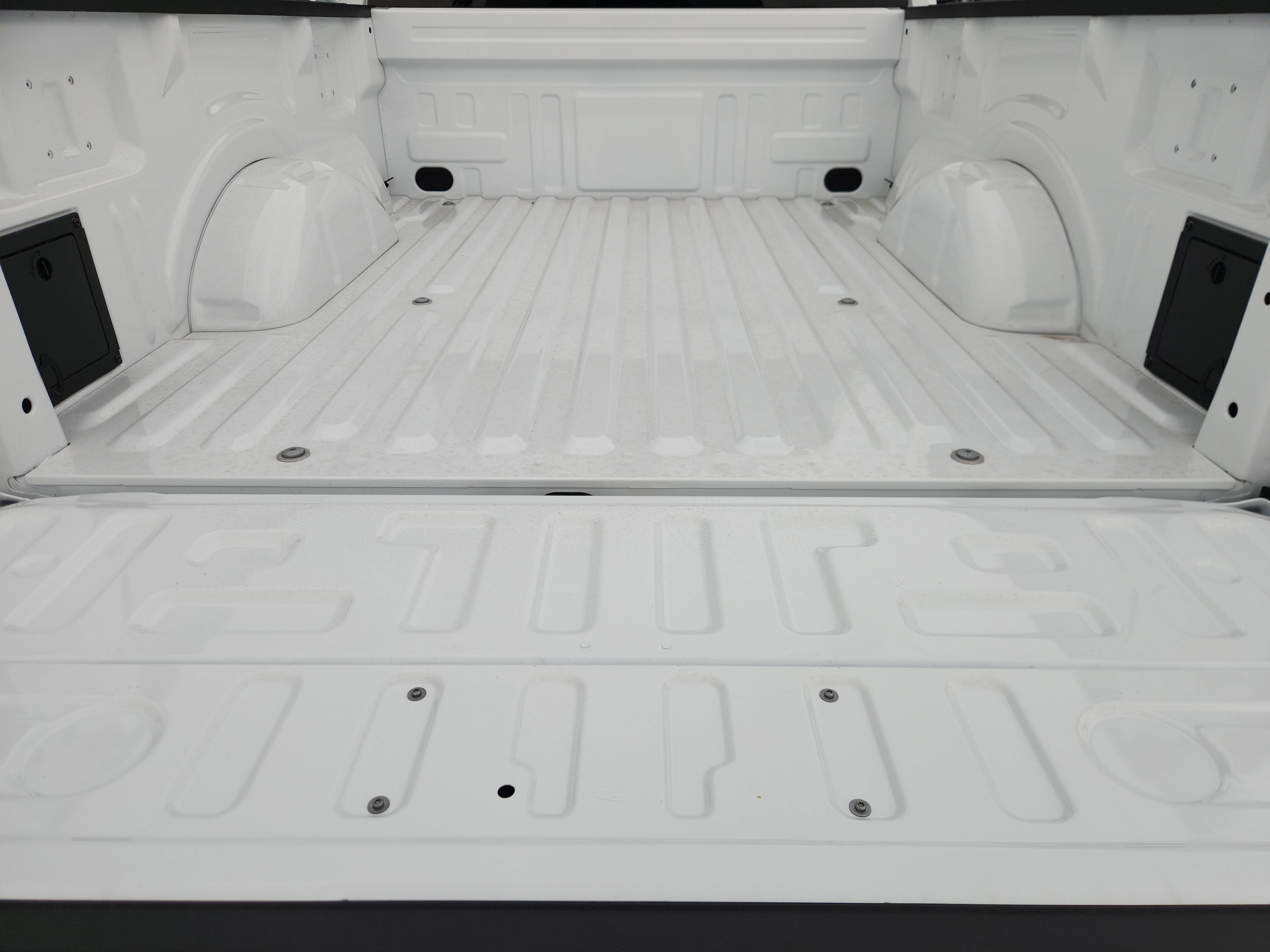 2025 Ford F-150 XL photo 6