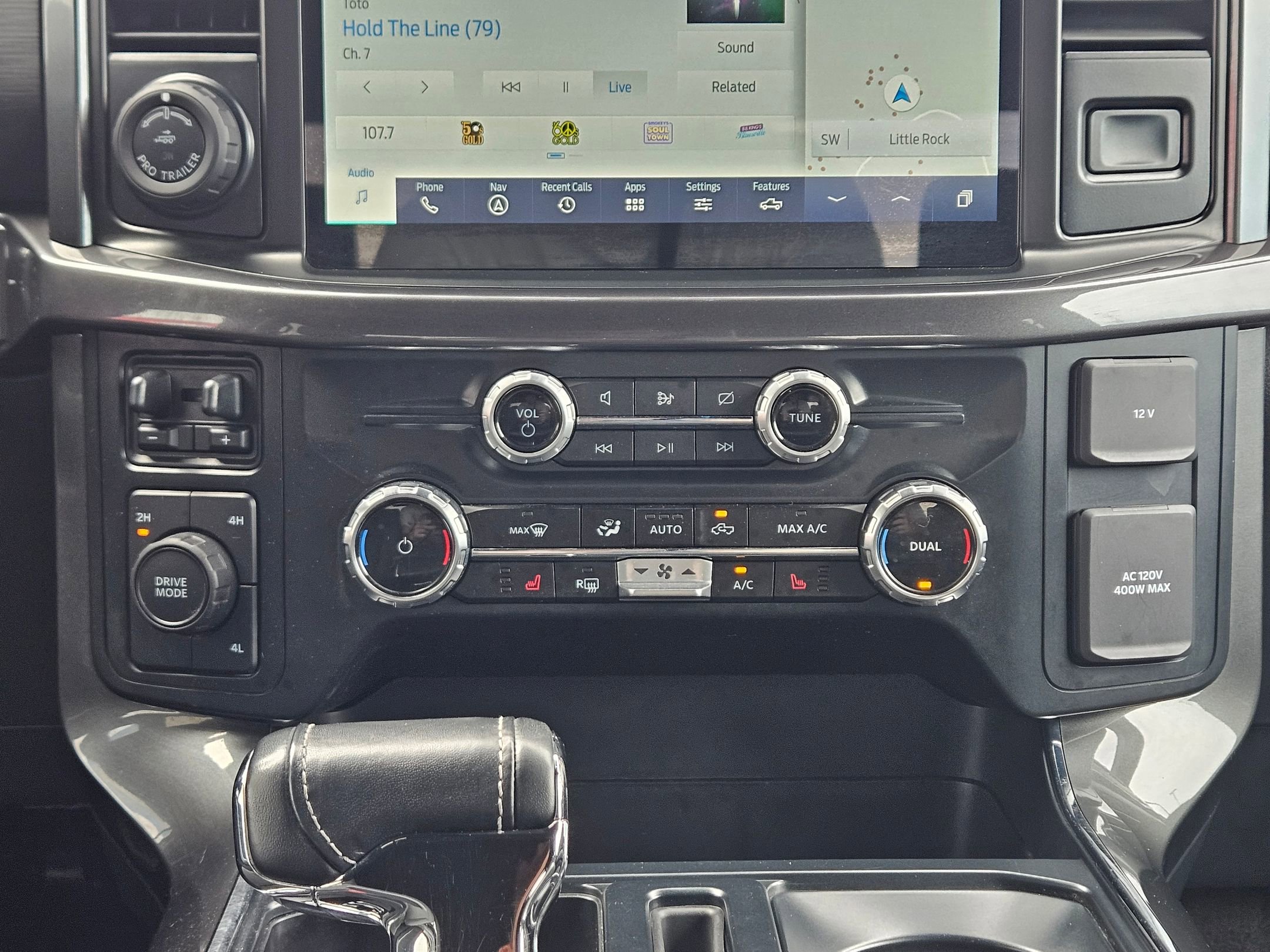 2023 Ford F-150 XLT photo 13