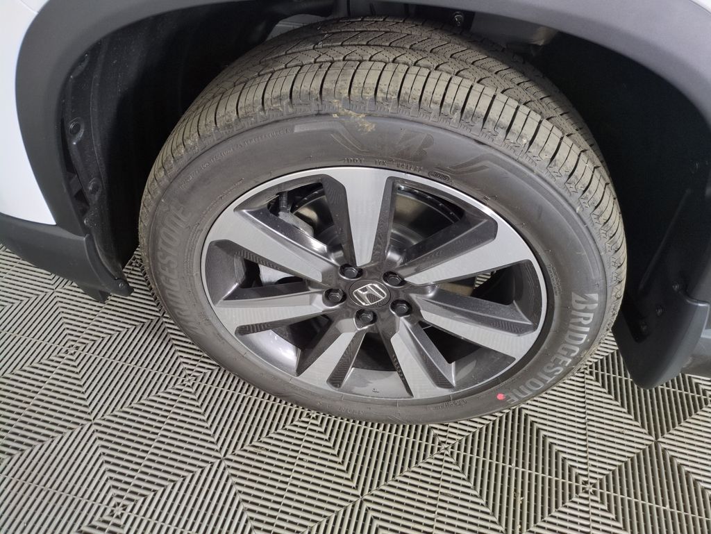 2025 Honda Pilot Touring photo 24