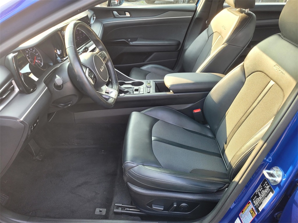 2023 Kia K5 GT-Line photo 15