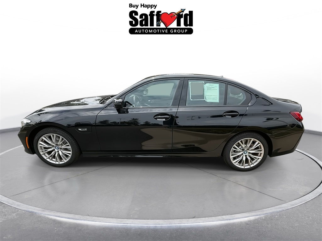 2023 Bmw 330e photo 3