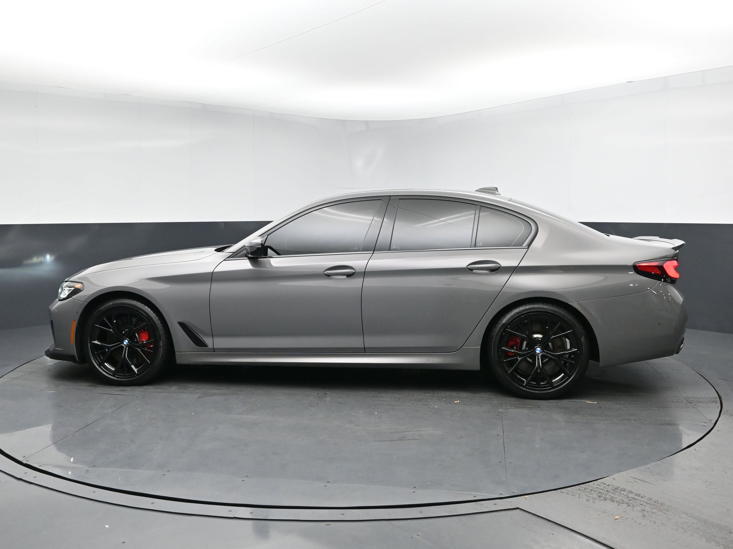 2022 Bmw 540i xDrive photo 4