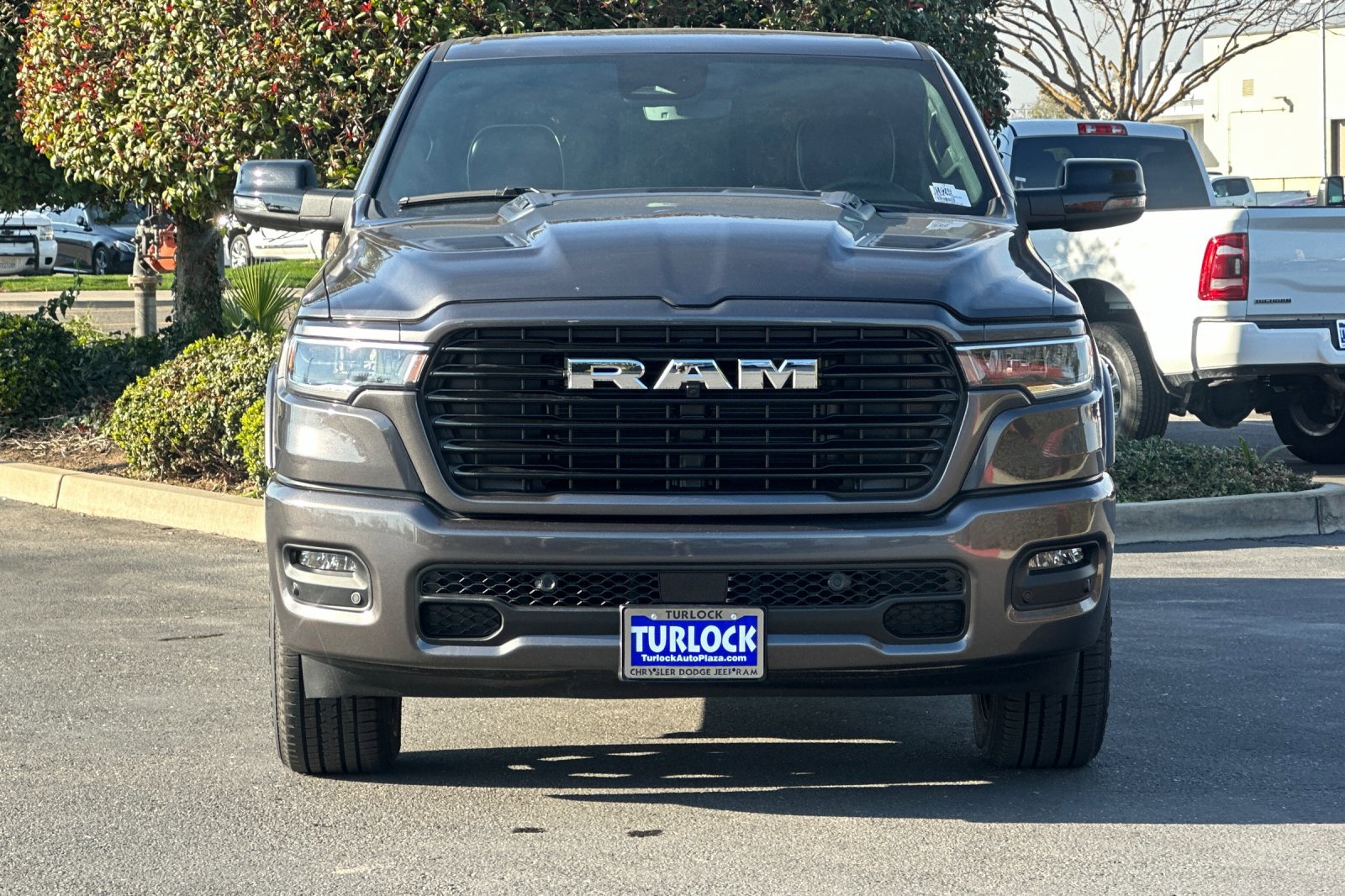 2025 Ram 1500 Laramie photo 6