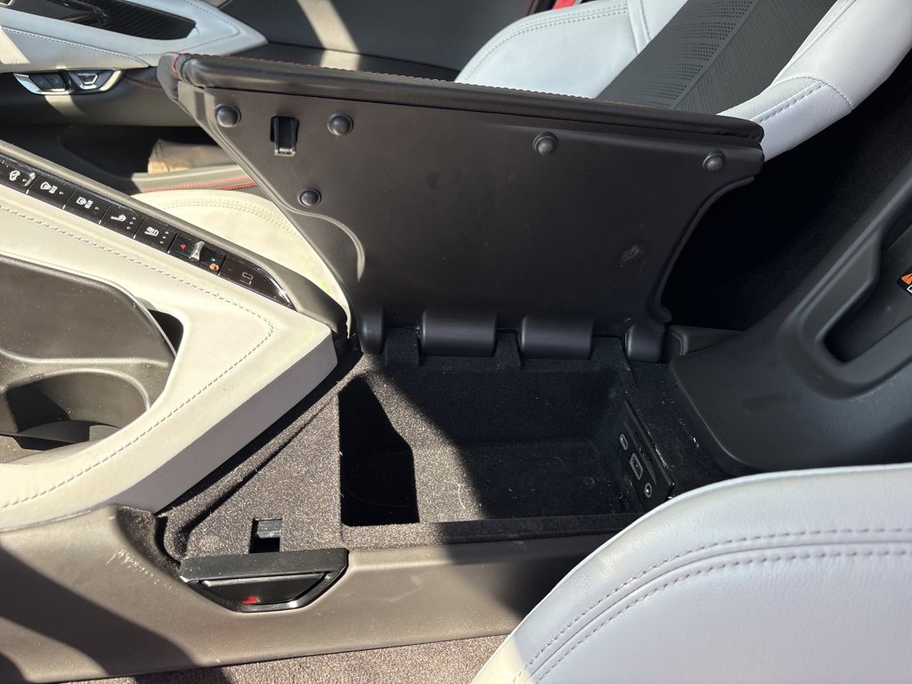 2023 Chevrolet Corvette Stingray 3LT photo 12