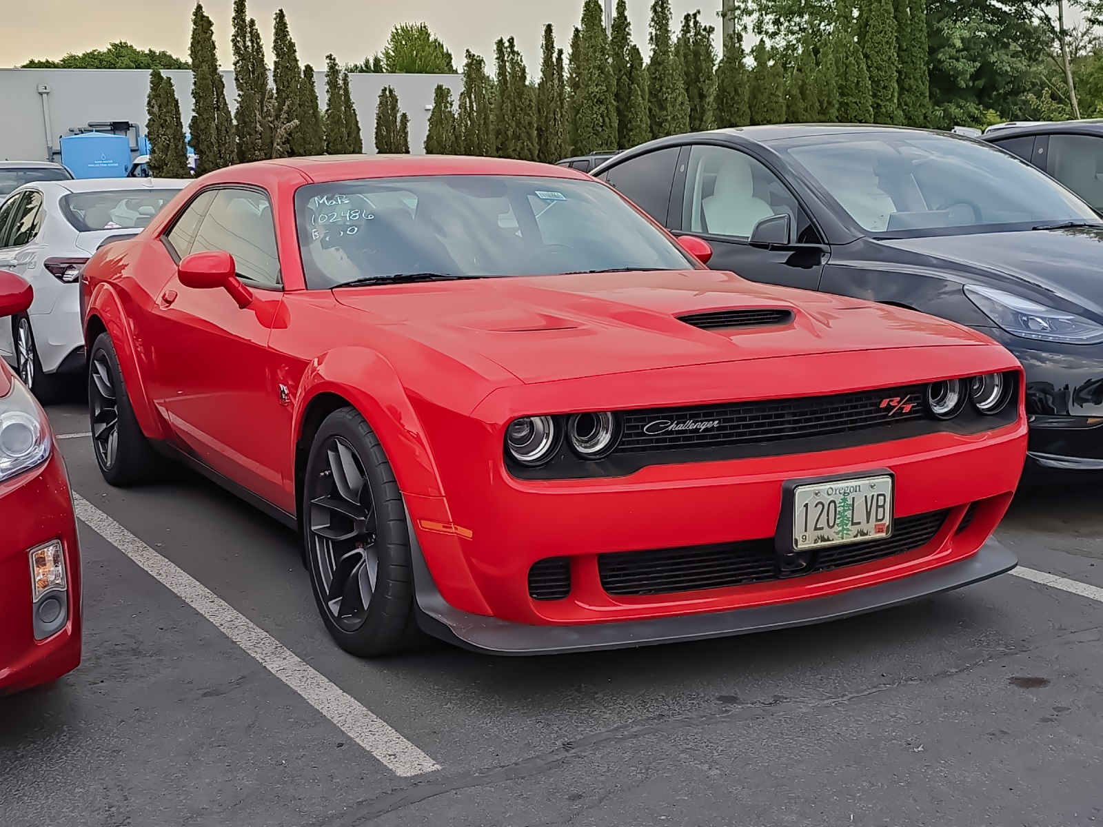 2019 Dodge Challenger R/T Scat Pack Widebody photo 2
