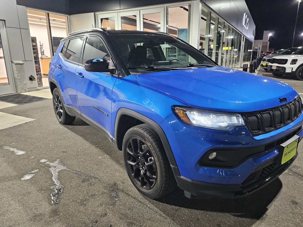 2022 Jeep Compass Altitude photo 3