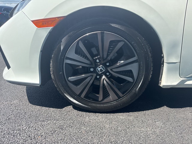 2018 Honda Civic EX-L photo 4