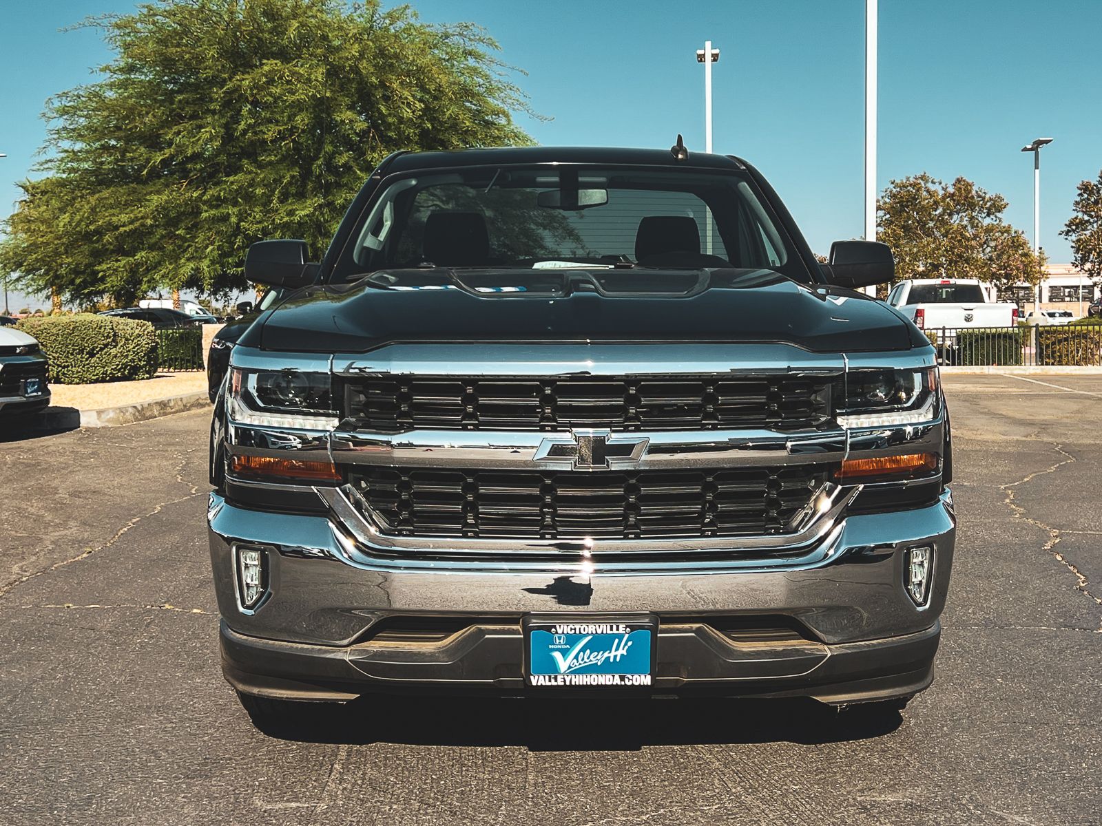 2018 Chevrolet Silverado 1500 LT photo 6