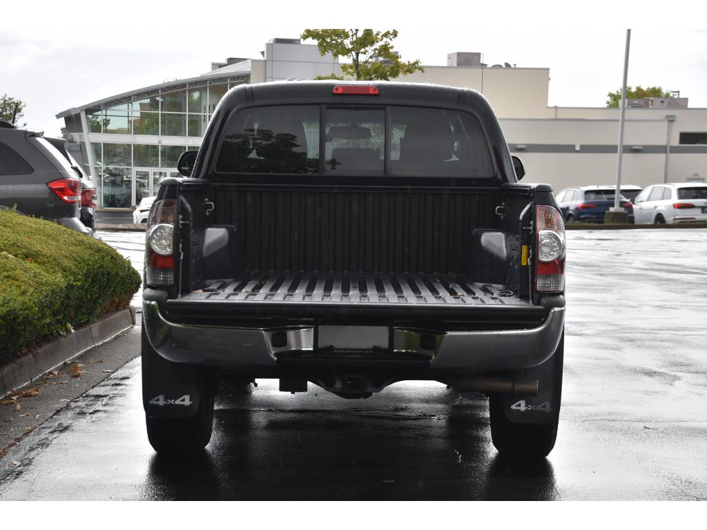 2013 Toyota Tacoma Base V6 4x4 photo 20