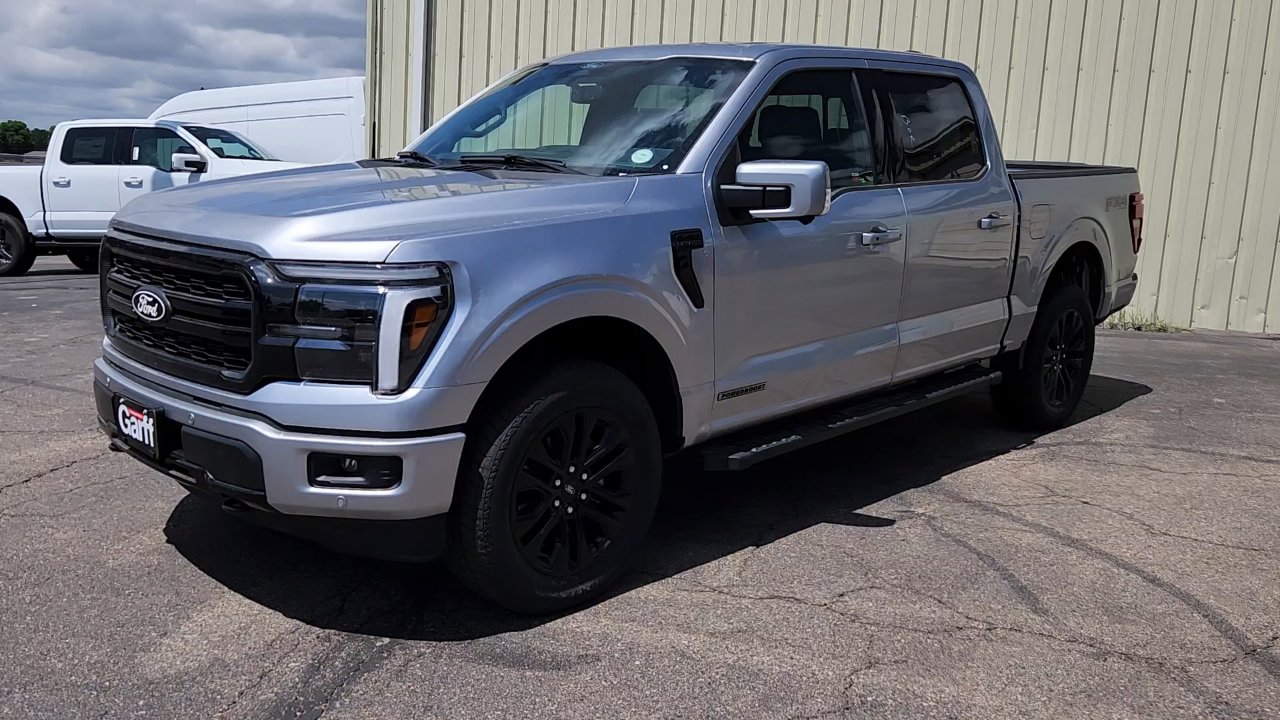 2025 Ford F-150 Lariat photo 2
