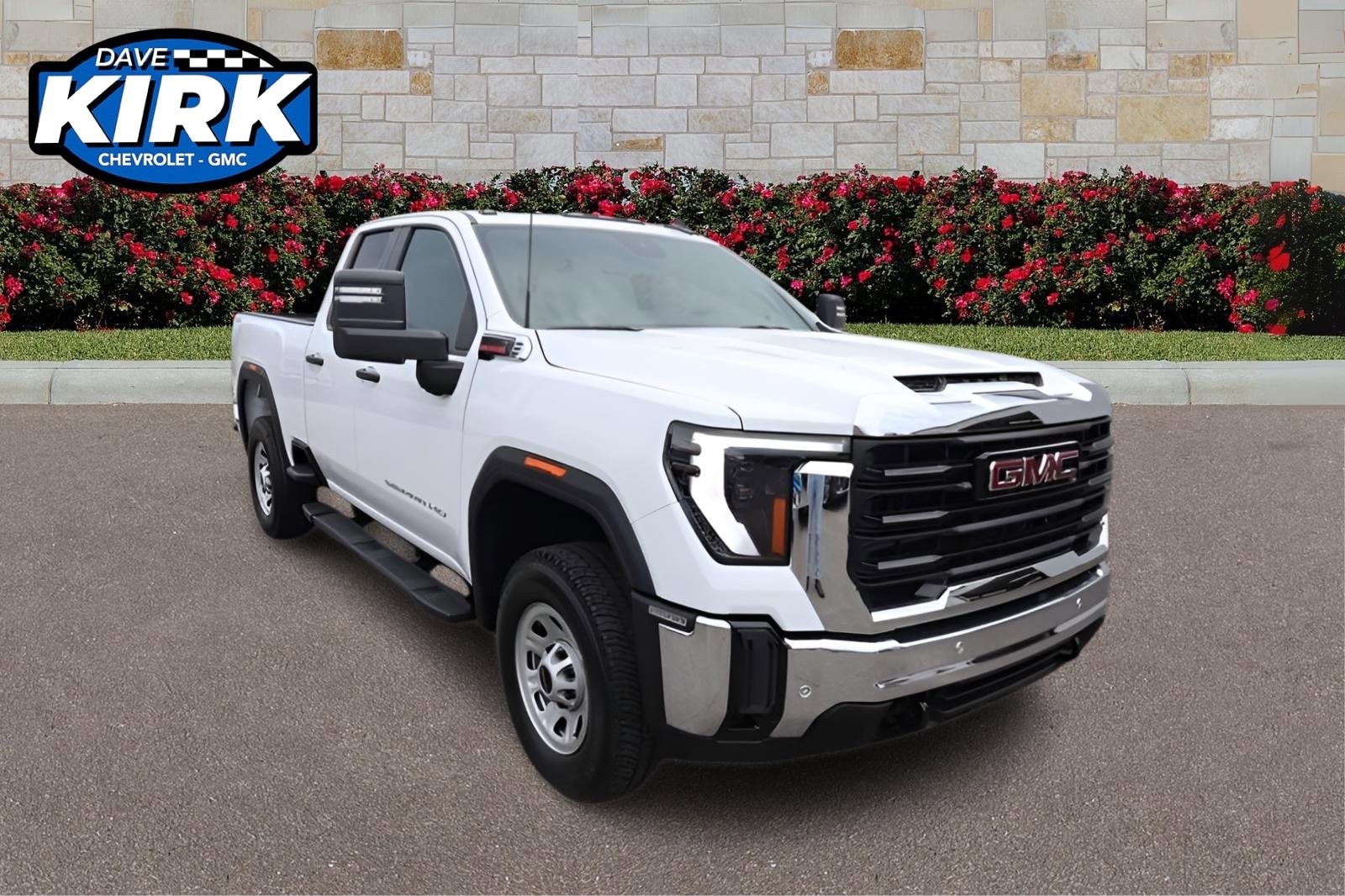 2025 GMC Sierra 2500HD Pro's photo