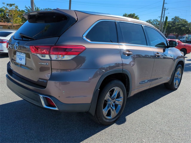 2018 Toyota Highlander Hybrid Limited photo 4