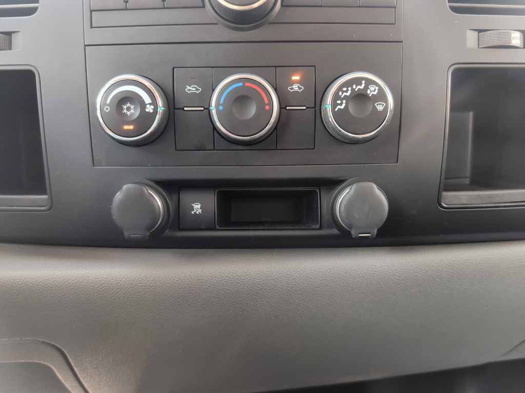2010 Chevrolet Silverado 1500 Work Truck photo 11