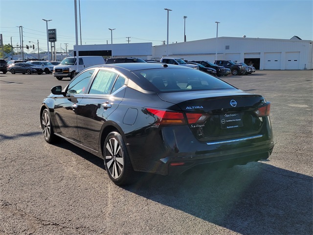 2022 Nissan Altima 2.5 SV photo 4