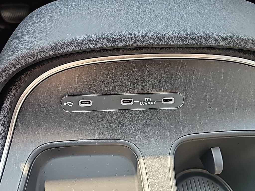 2026 Hyundai Palisade SEL photo 20
