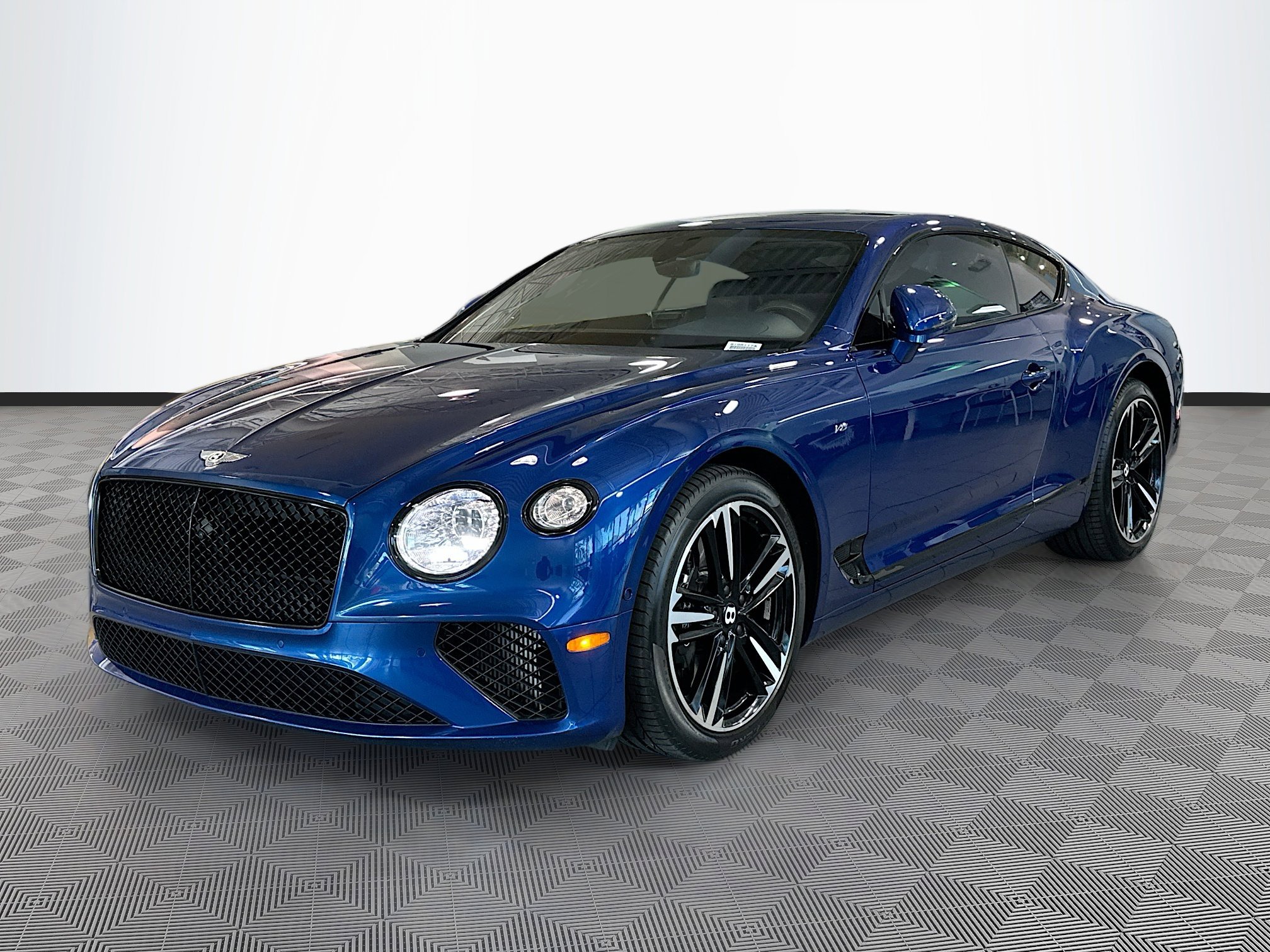 2022 Bentley Continental GT V8 photo 3