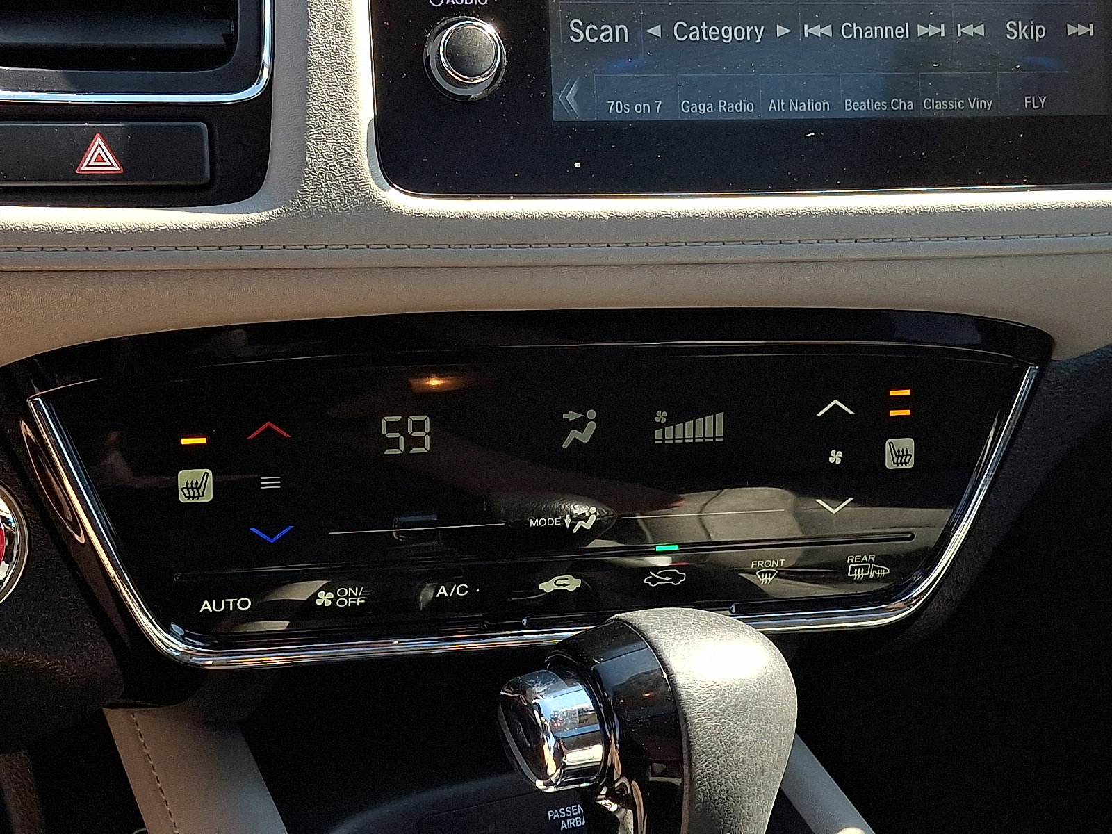 2019 Honda HR-V EX-L photo 16