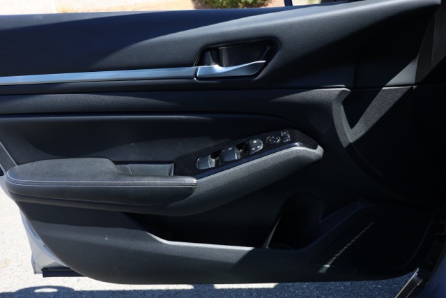 2023 Nissan Altima 2.5 SV photo 20