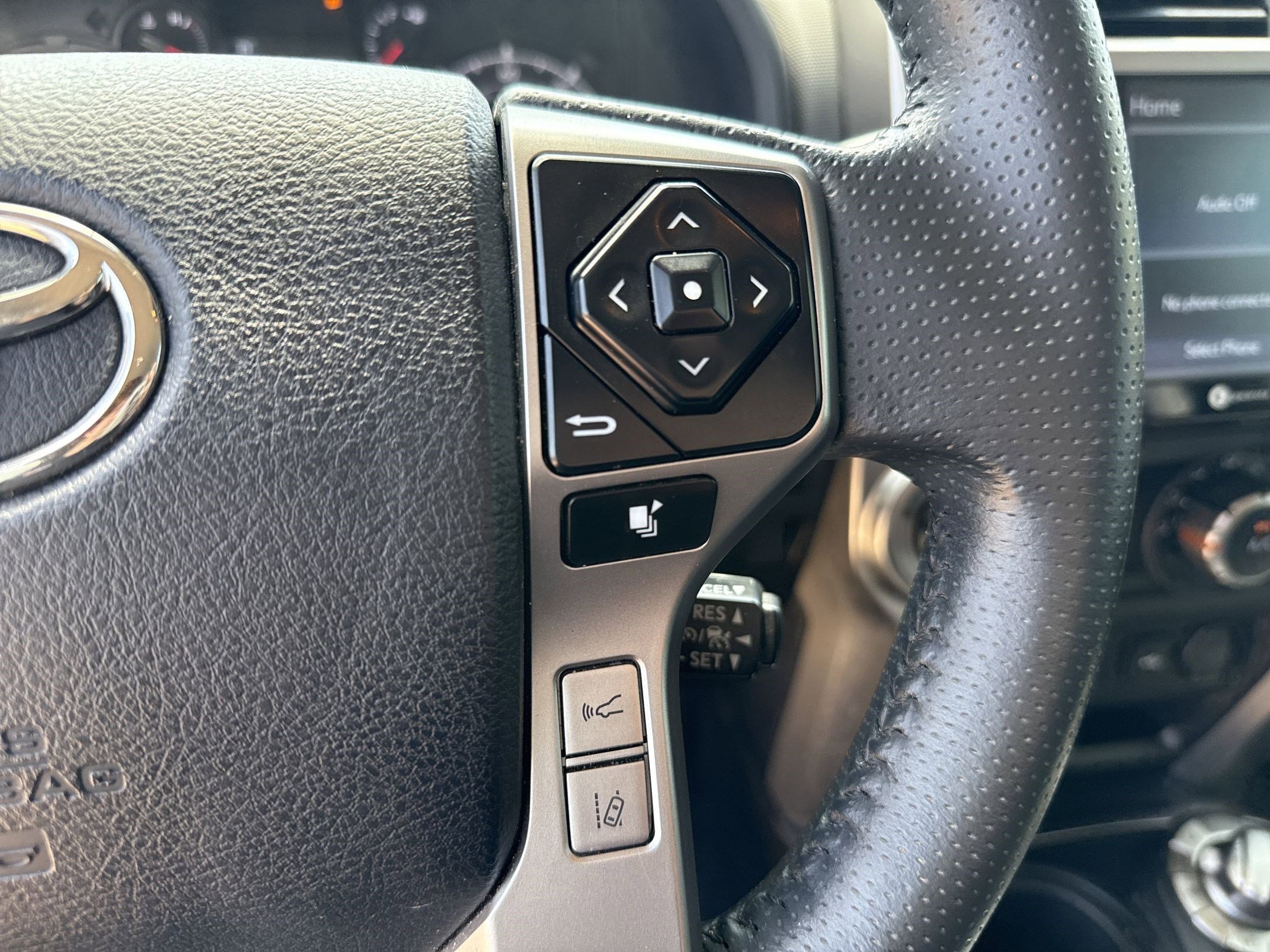 2023 Toyota 4Runner SR5 photo 21