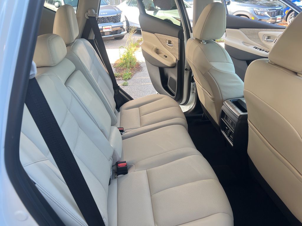 2024 Nissan Murano SL photo 14