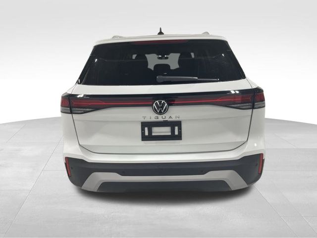 2026 Volkswagen Tiguan S photo 4