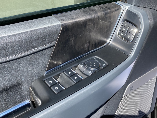 2022 Ford F-150 Lariat photo 12