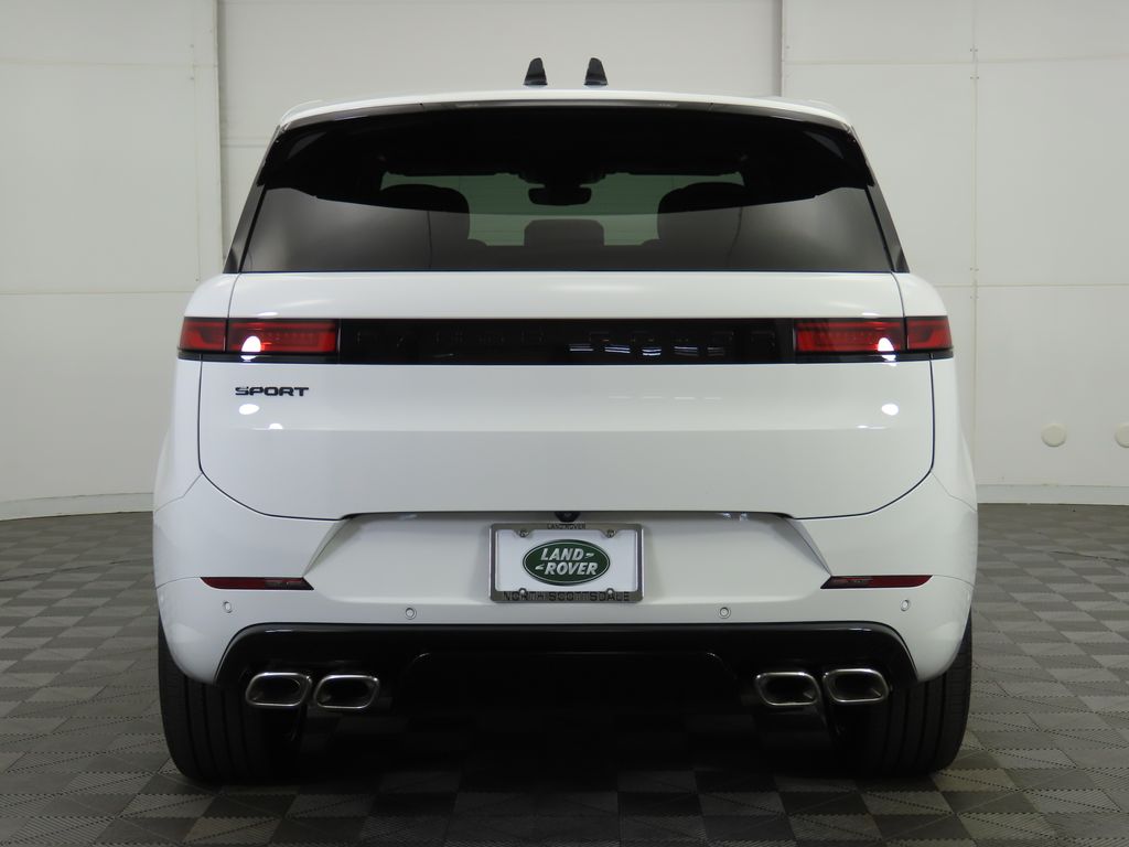 2025 Land Rover Range Rover Sport SE photo 4
