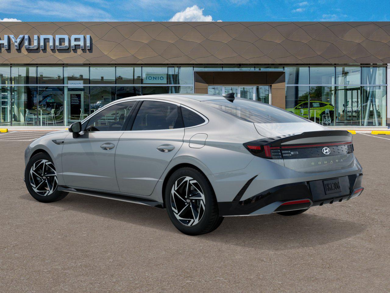 2026 Hyundai Sonata SEL Sport photo 3