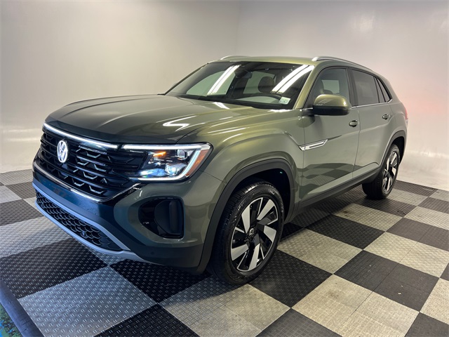 2026 Volkswagen Atlas Cross Sport SE Technology photo 3